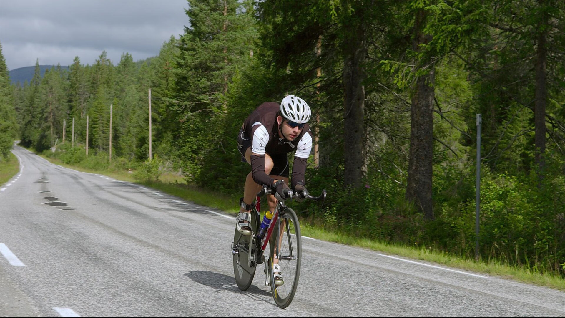 《英雄联盟》“全球预选”——冠军争夺战火一触即发!